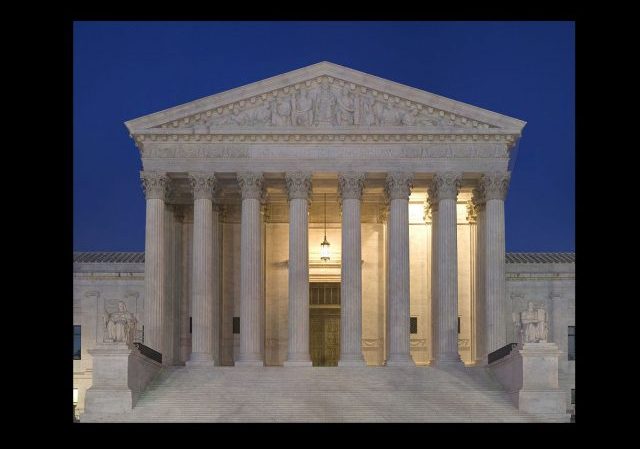 https://commons.wikimedia.org/wiki/File:Supreme_Court_Front_Dusk.jpg