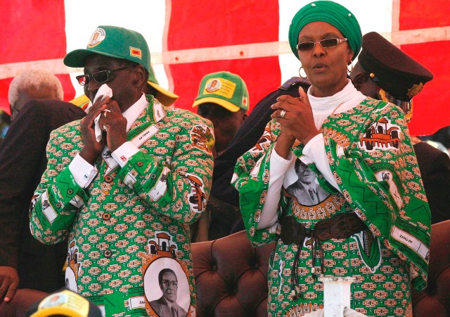 https://commons.wikimedia.org/wiki/File:Grace_Mugabe_with_Robert_Mugabe_2013-08-04_11-53.jpeg