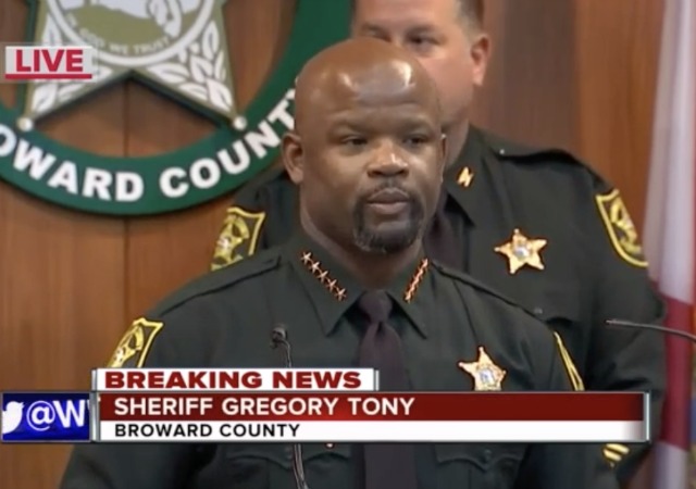 https://www.wptv.com/news/state/broward-county-sheriffs-office-completes-internal-investigation-in-parkland-school-shooting